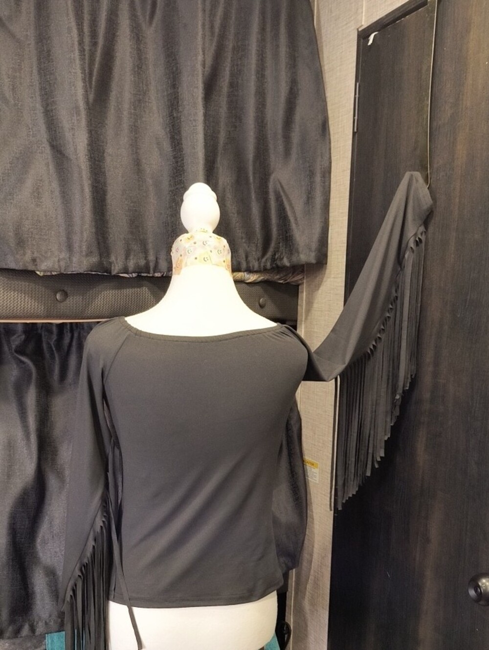 Women’s Black Off-Shoulder Fringe Sleeve Top - Unbranded